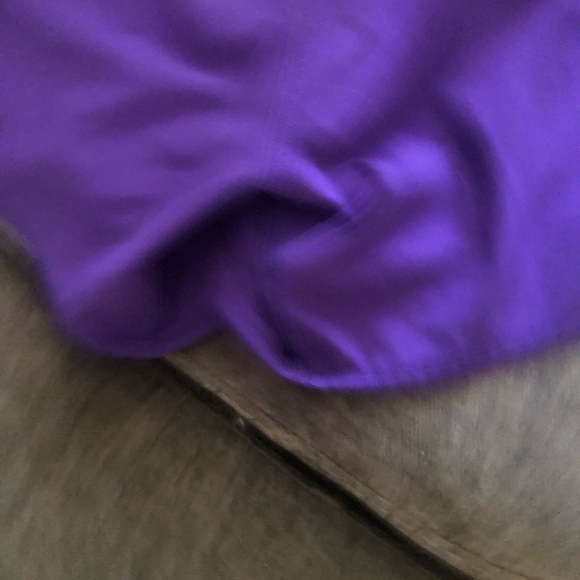 Lulu size 04 slightly used - Picture 2 of 5